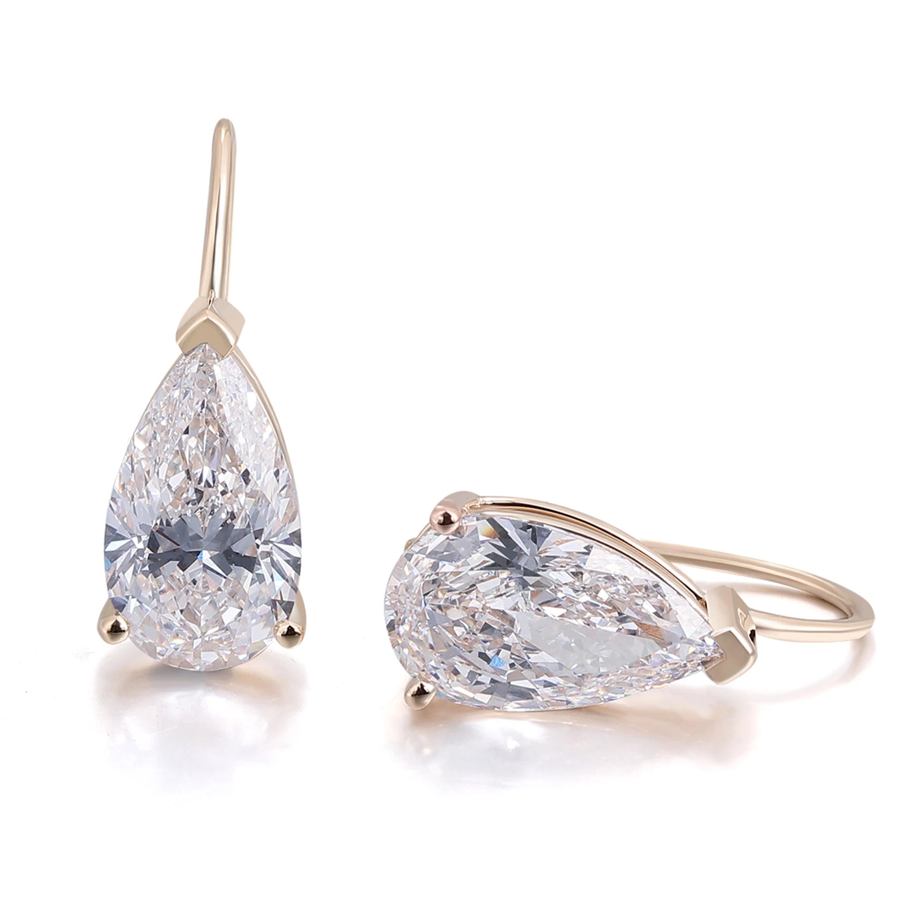 18KT Gold IGI Certified Classic 8 Carat DEF VVS1 Fancy Pear Lab Grown Drop Earrings