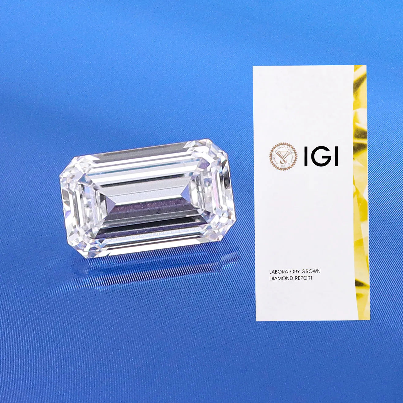 1 Carat IGI Certified Emerald Fancy Cut Lab Diamond