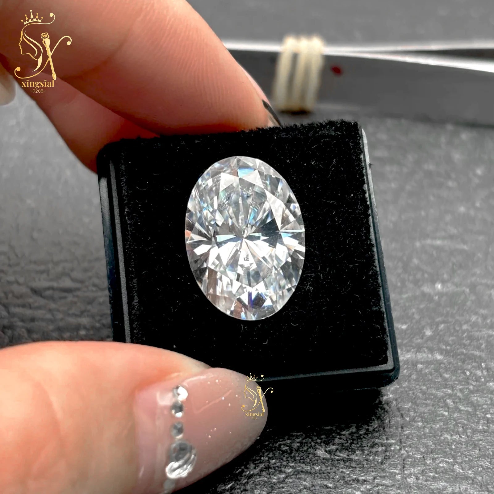 0.5- 5 Carat Certified VVS1 Oval Cut D Color Loose Moissanite Stones
