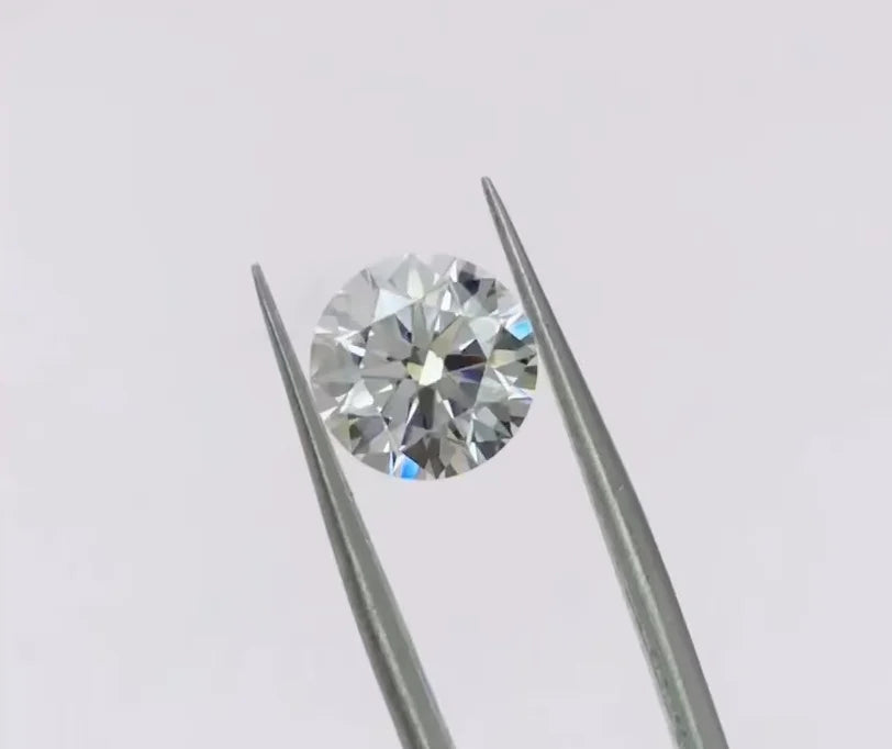 1.25 Carat G VVS2 Lab Diamond RD Diamond