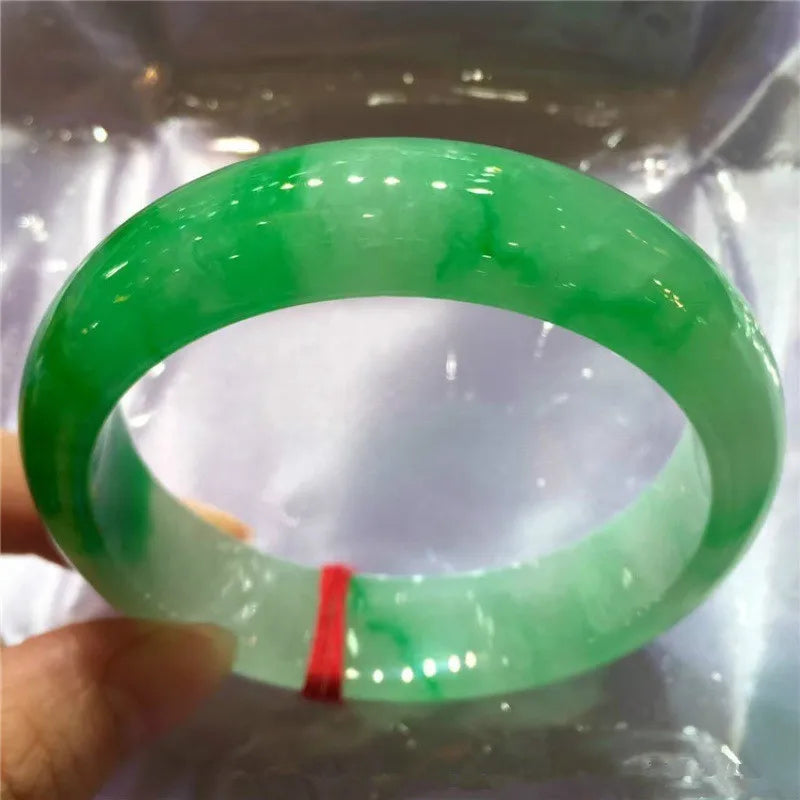 RARE HIGH QUALITY JadeGreen Myanmar Imperial Bangle