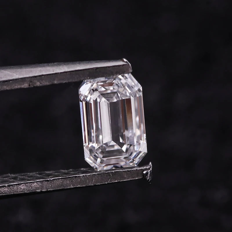 1 Carat IGI Certified Emerald Fancy Cut Lab Diamond