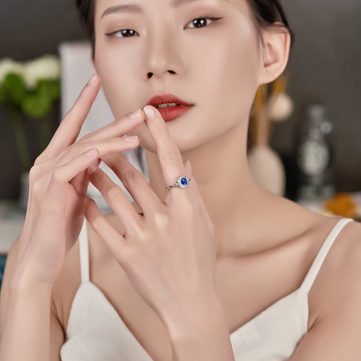 Natural Blue Sapphire White Diamond 18KT White Solid Gold Ring