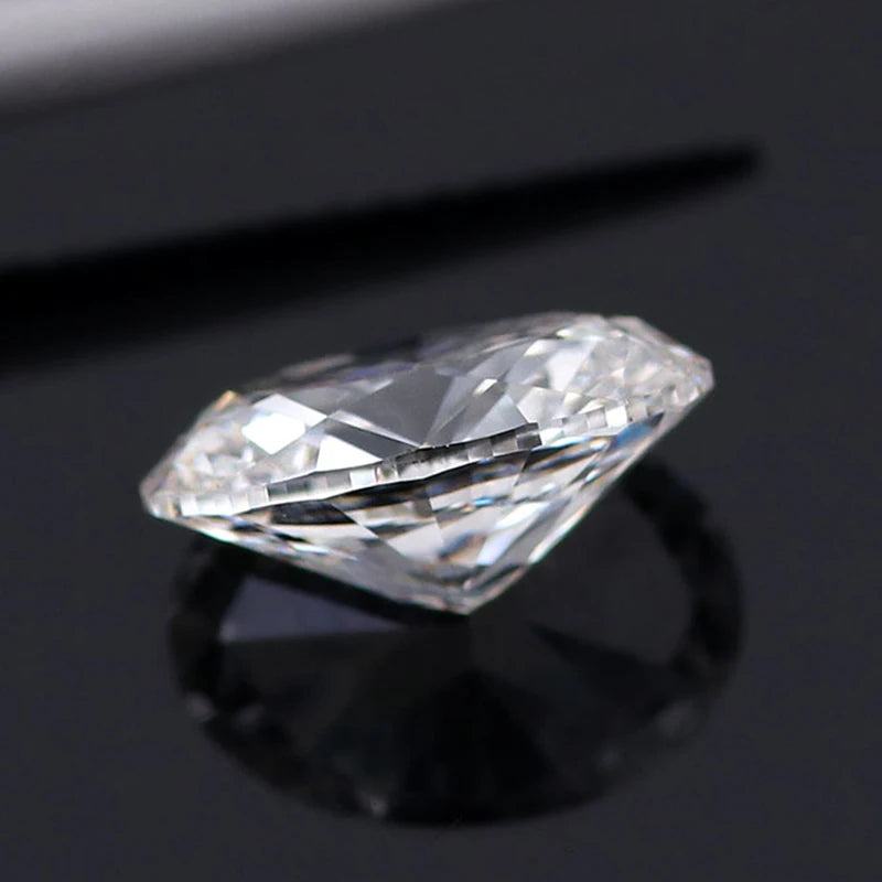 IGI Certified D Color 0.5-1.5 Carat Fancy Oval Cut VVS Lab Grown Diamond