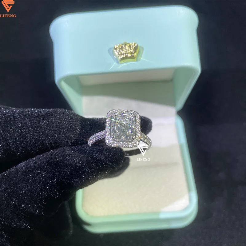 10KT Solid White Gold 2.5 Carat Radiant GIA Certified Engagement Ring