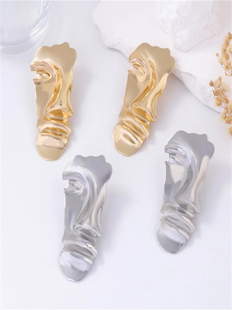 Light Weight 3 Piece Luxury Art Phantom Drama Earring Necklace & Ring